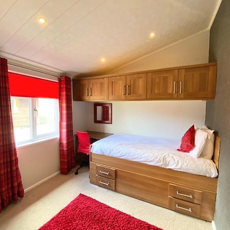 Kelty Benarty 11 With Private Hot Tub - Fife - Loch Leven - Lomond Hills - Pet Friendlyヴィラ エクステリア 写真