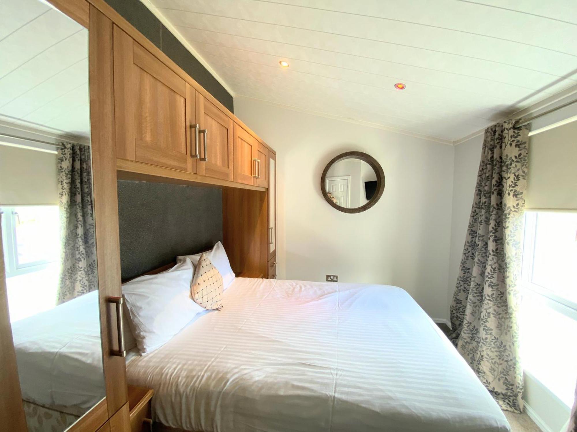 Kelty Benarty 11 With Private Hot Tub - Fife - Loch Leven - Lomond Hills - Pet Friendlyヴィラ エクステリア 写真
