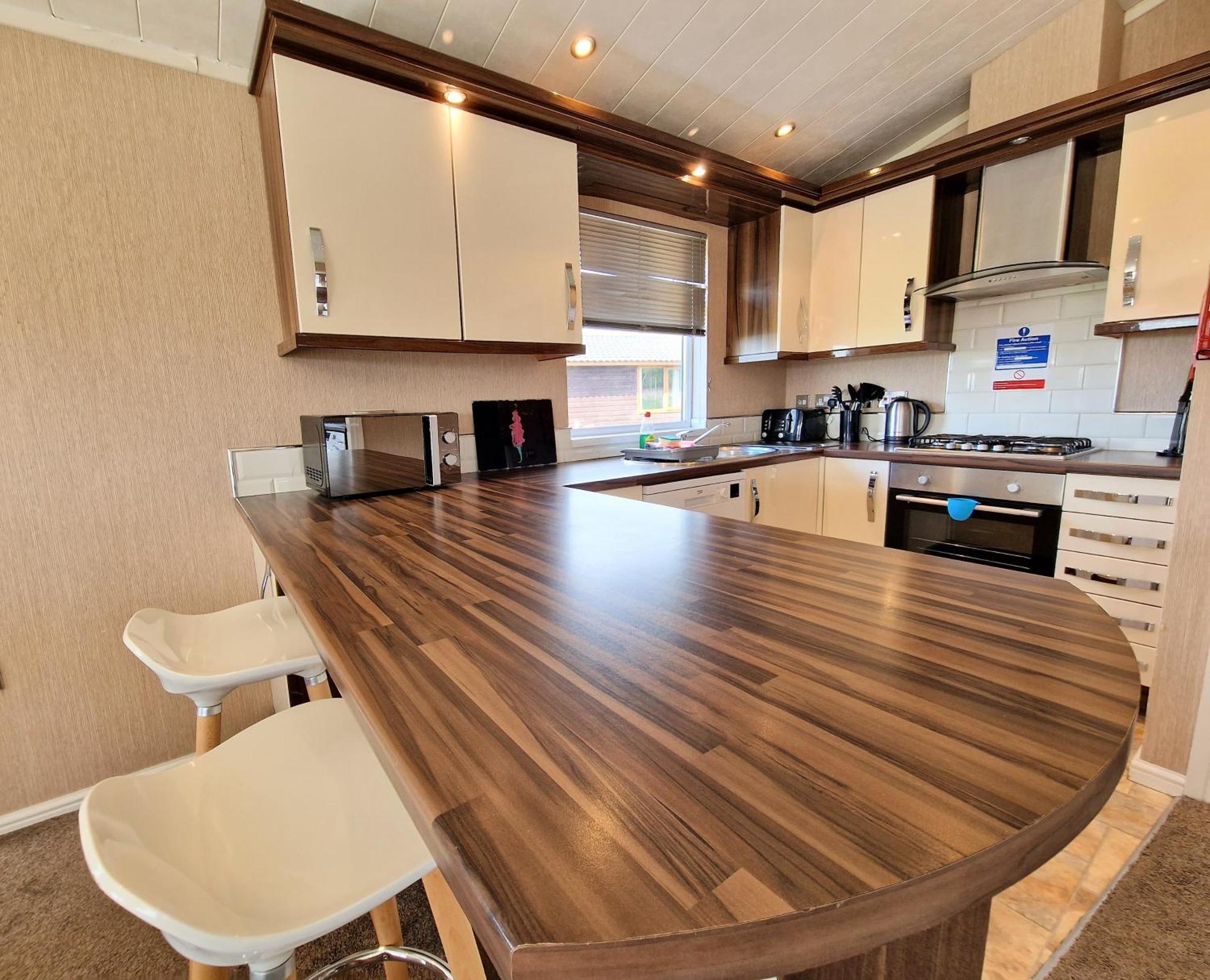 Kelty Benarty 11 With Private Hot Tub - Fife - Loch Leven - Lomond Hills - Pet Friendlyヴィラ エクステリア 写真